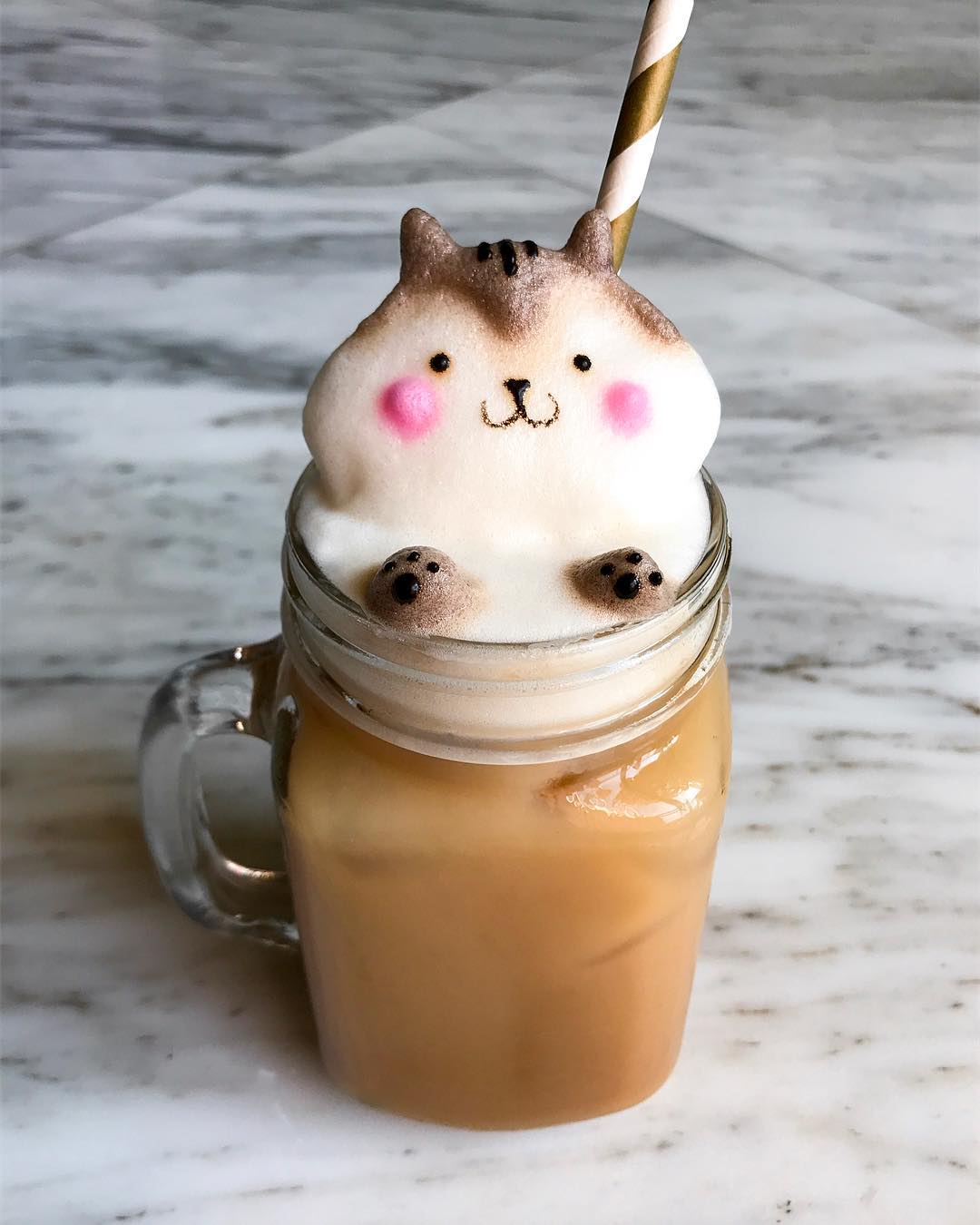 Self-Taught Latte Artist Daphne Tan Whips Up Adorable 3D Coffee Art